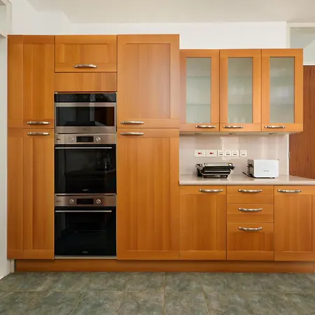 Seafront Kyma By Ezoria Vilă Paphos