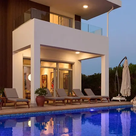 Villa Seafront Kyma By Ezoria Paphos