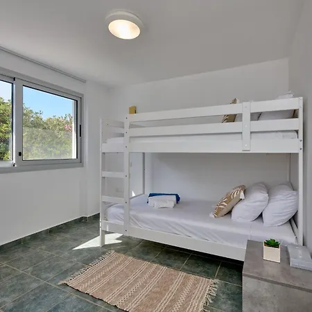 Seafront Kyma By Ezoria Paphos