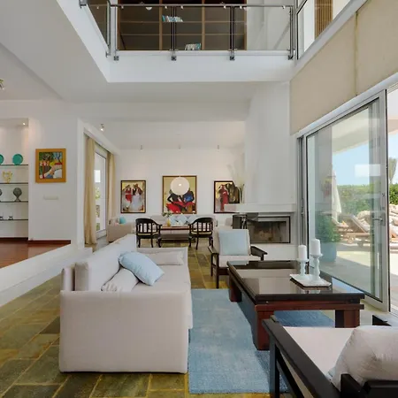 Seafront Kyma By Ezoria Villa Paphos