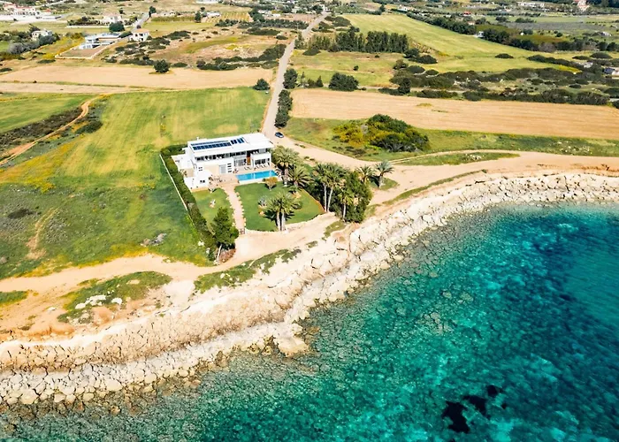 Seafront Kyma By Ezoria Villa *