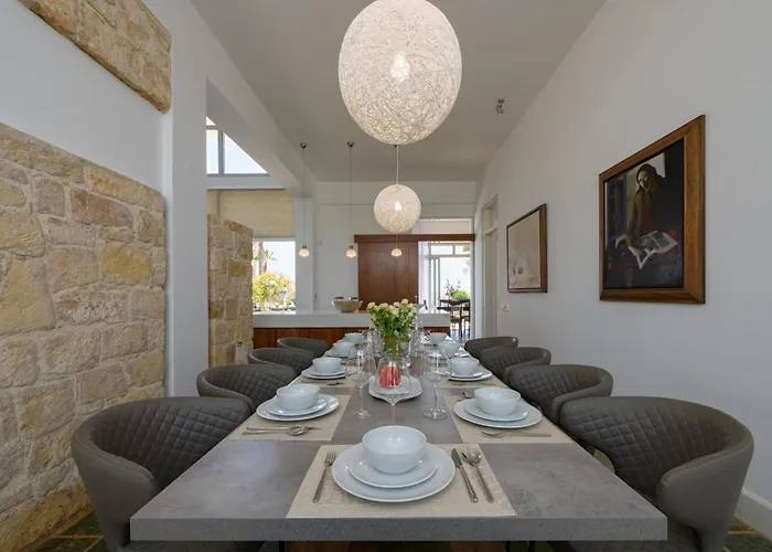 Seafront Kyma By Ezoria Paphos